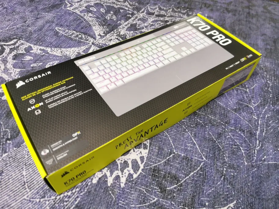 Corsair K70 PRO RGB Optical-Mechanical Gaming Keyboard - White image indicator(2)