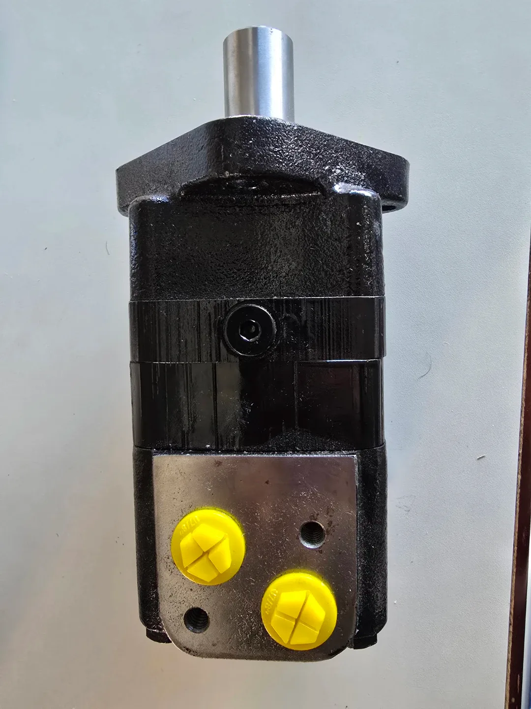 TELLA SMSA-196 ALW Orbit Hydraulic Motor image indicator(2)