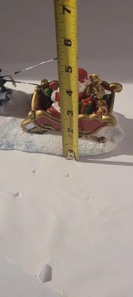 Santa Claus Sleigh and Reindeer Figurine image indicator(5)