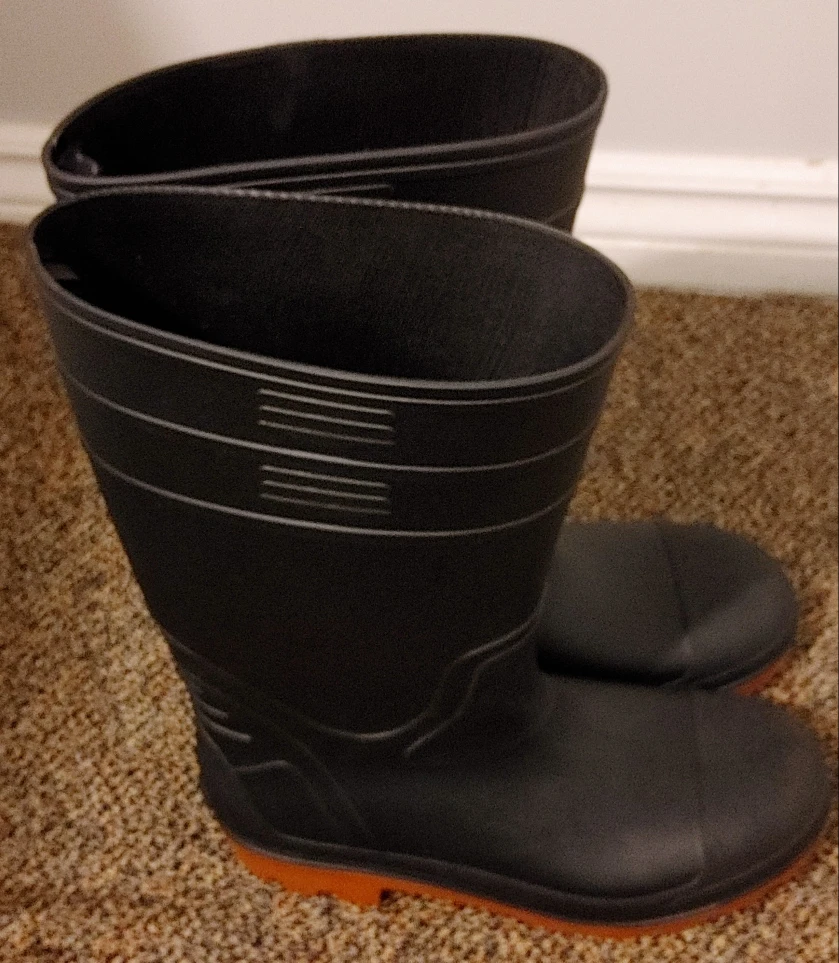 Black Rubber Rain Boots
