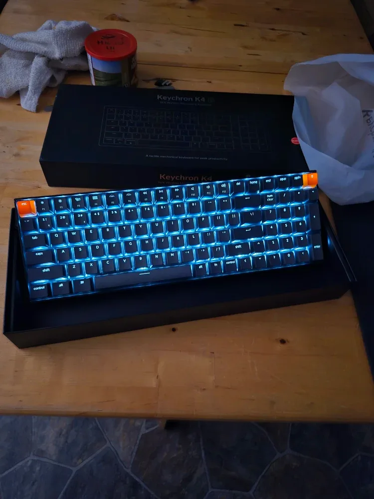 Keychron K4 Version 2 Wireless Mechanical Keyboard image indicator(7)