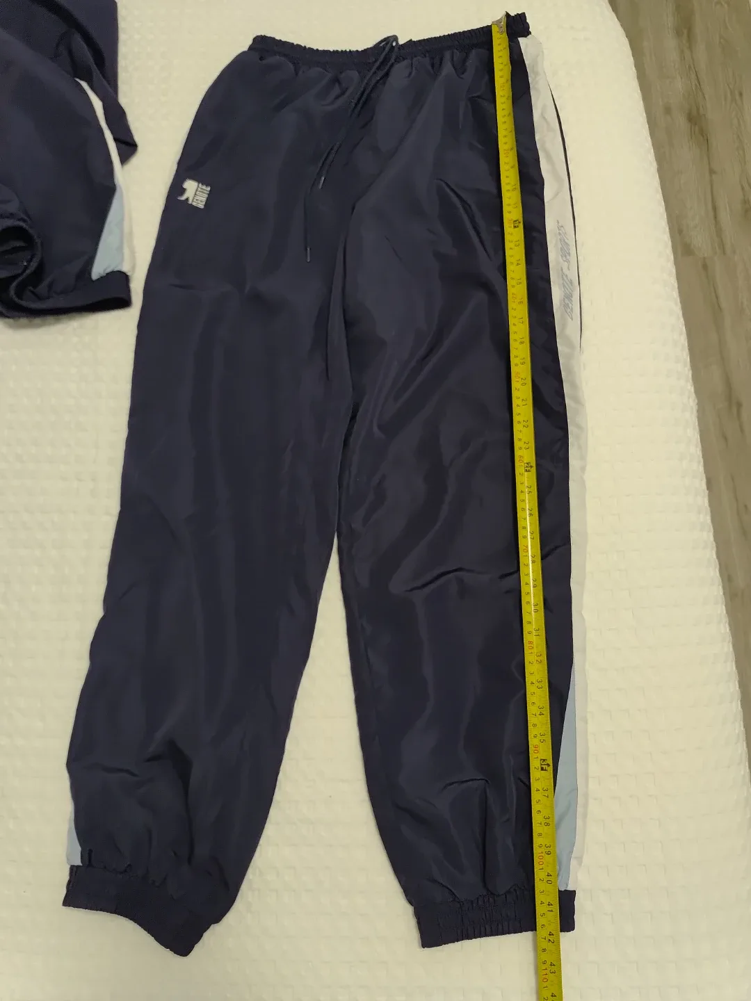 tracksuit adult image indicator(6)