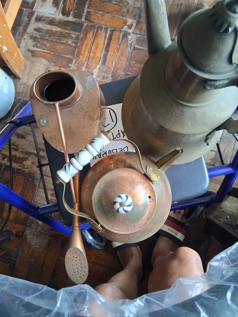 Vintage Copper Tea Kettle & Watering Can Set image indicator(2)