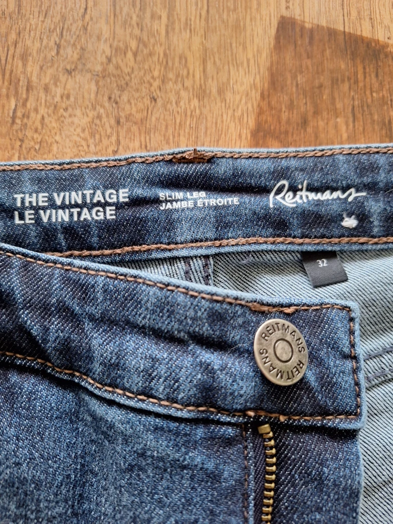 Reitmans The Vintage Slim Leg Jeans - Size 32 - photo 2