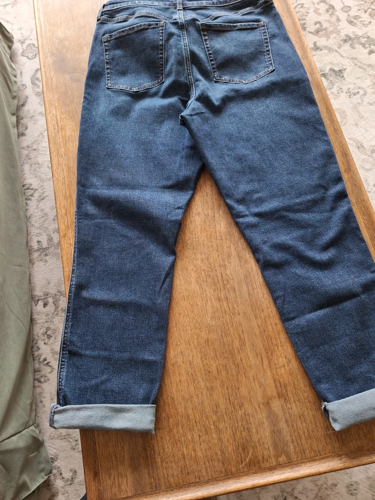 Reitmans The Vintage Slim Leg Jeans - Size 32 - photo 4