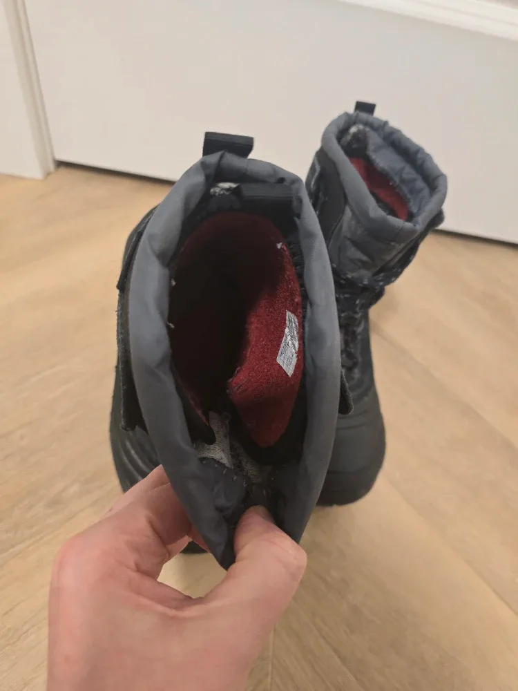 The North Face Toddler Snow Boots - Size 2 image indicator(3)