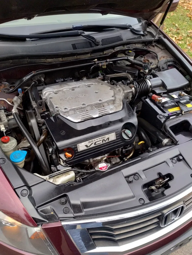 Honda Accord Sedan image indicator(8)