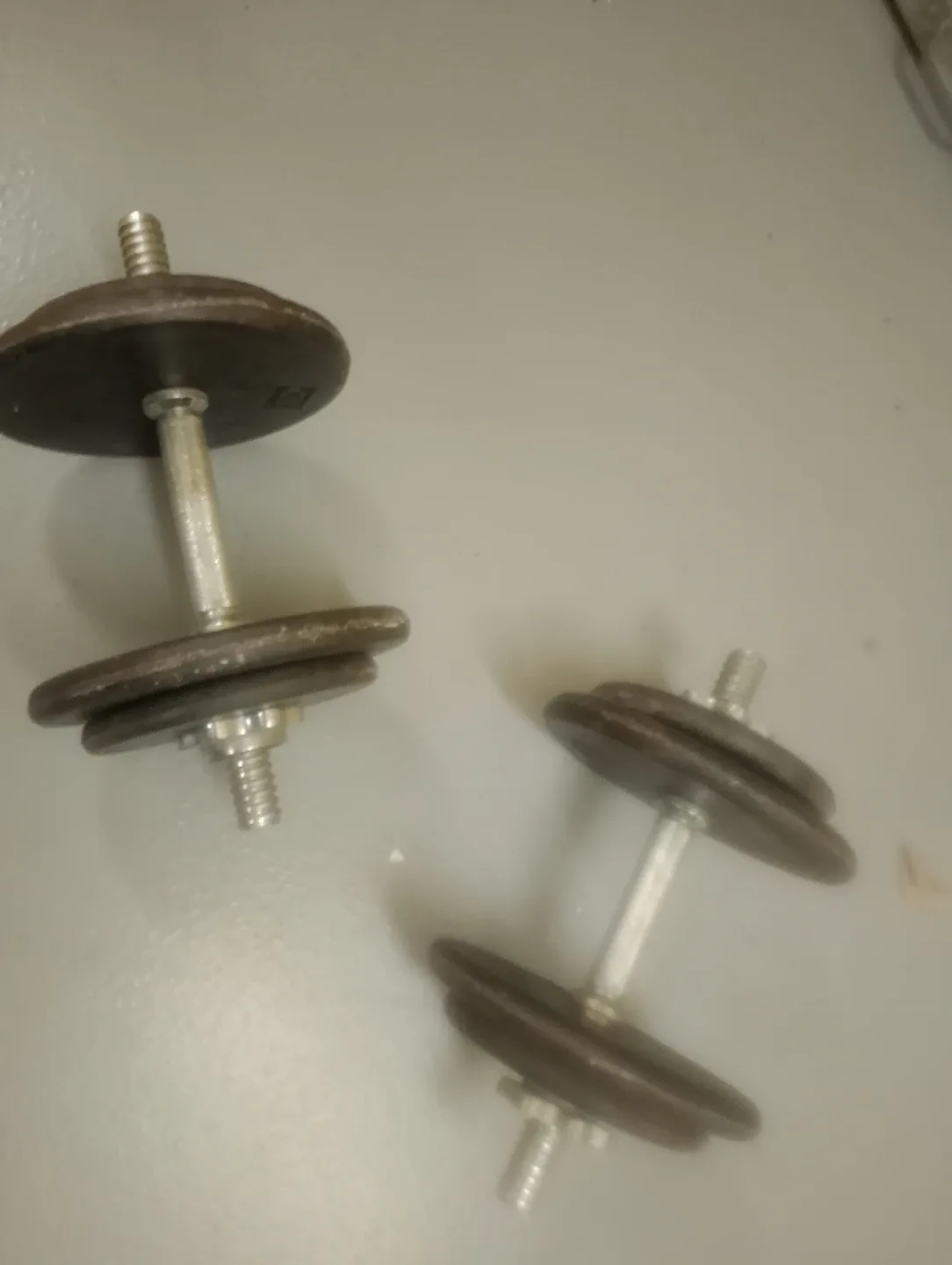 Pair of Adjustable Dumbbells 30Kg each . Total 60Kg. thumbnail