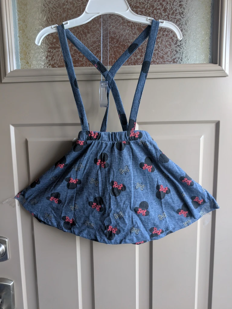Girls sz 6 capris, shorts, skirts $4 each - photo 4