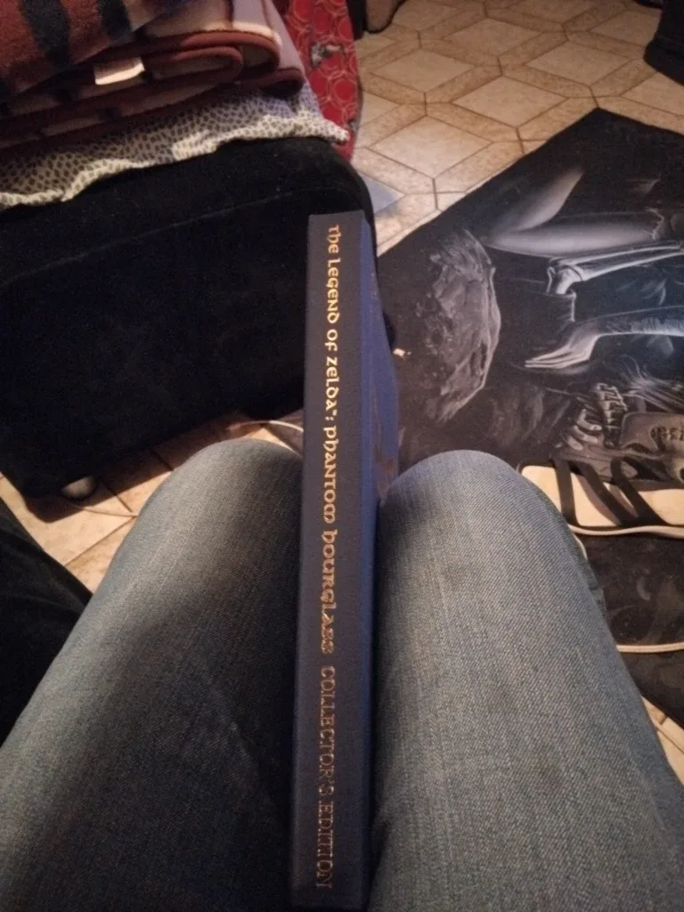 The Legend of Zelda: Phantom Hourglass Collector's Edition Guide