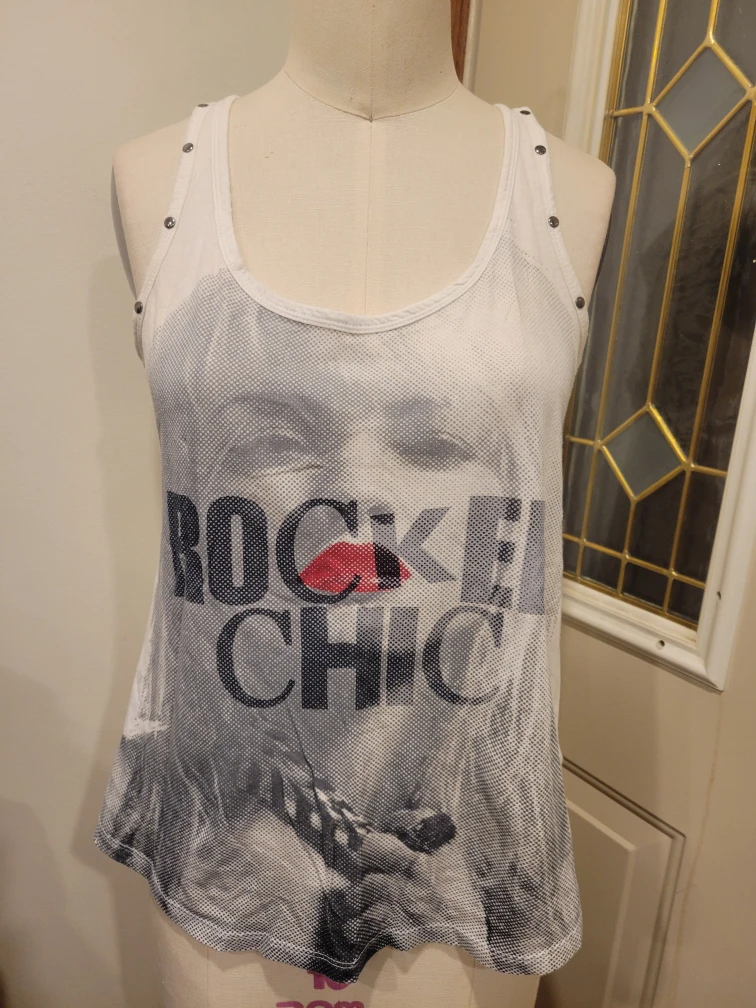 Women's large top