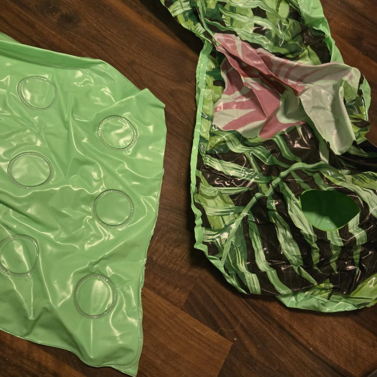 #Gifting  Broken Adult Pool Floaty - photo 2