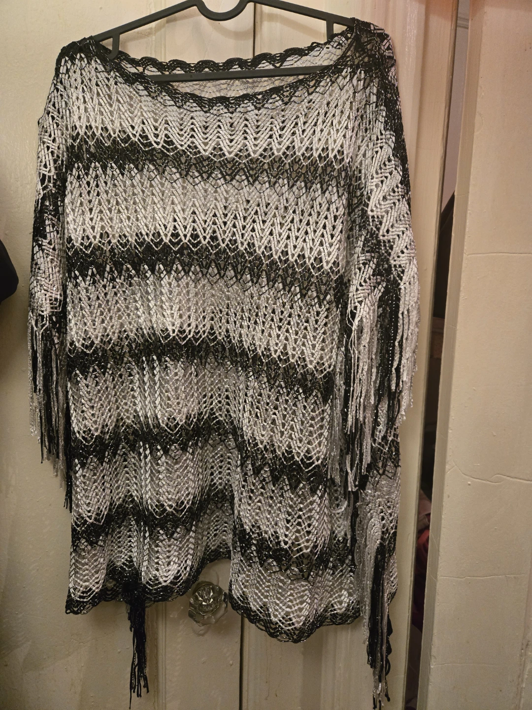 Crocket style fringe on edges women sweater size one size