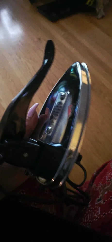 Olympia Travel Iron - Compact & Convenient image indicator(2)