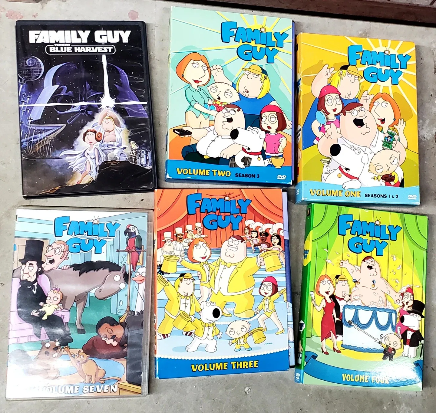 Family Guy DVD Collection - Volumes 1, 2, 3, 4, 7 + Blue Harvest