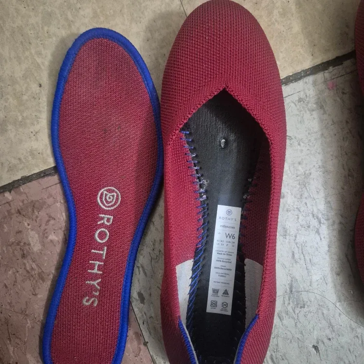 Rothys The Point Flats, Size 6, Red image indicator(2)