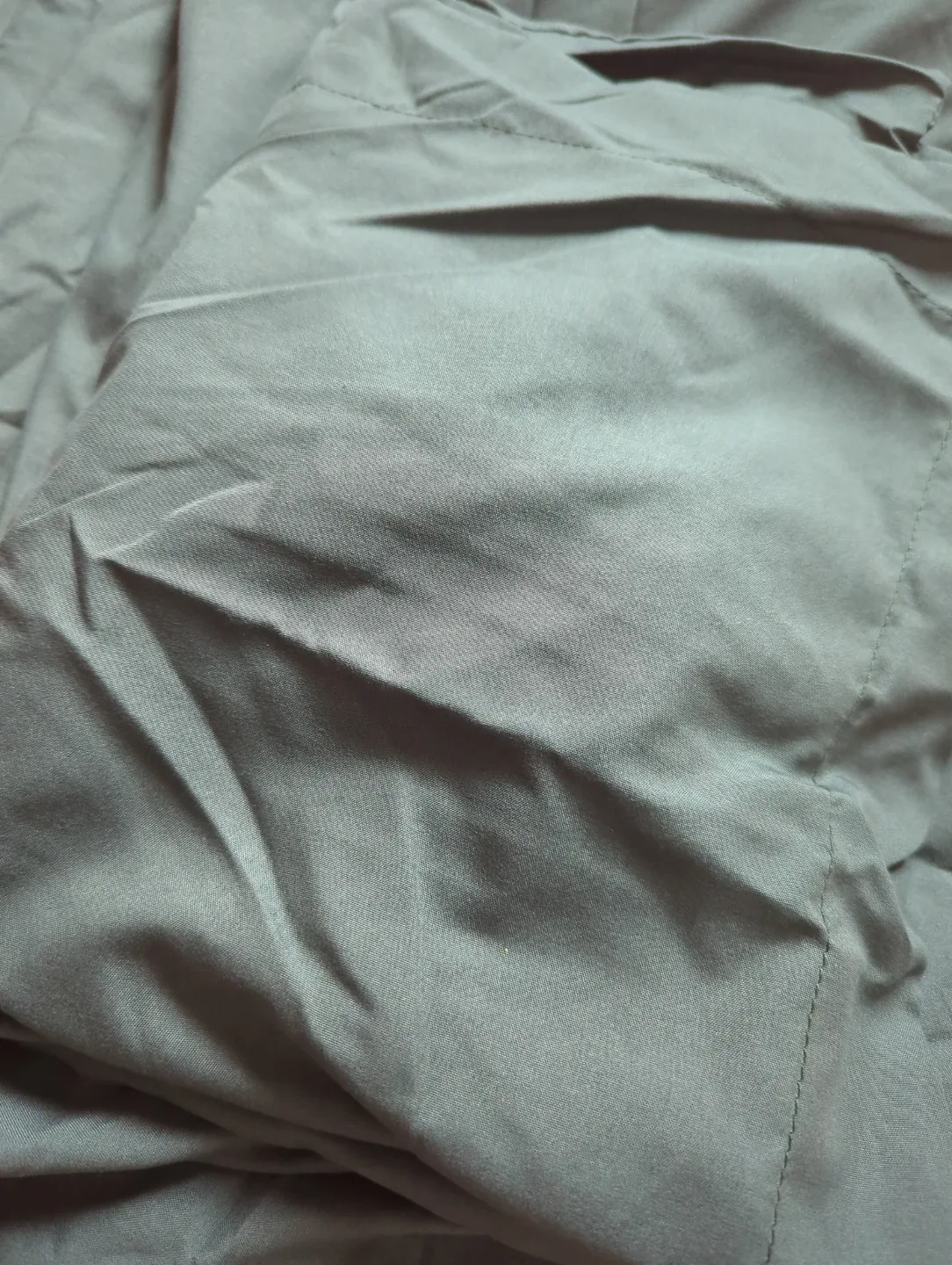 Brand New!! King size mattress cover with 2 pillow covers image indicator(4)