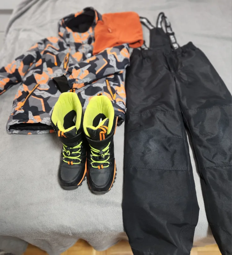 Gusti Snowsuit Set - Size 10 image indicator(5)