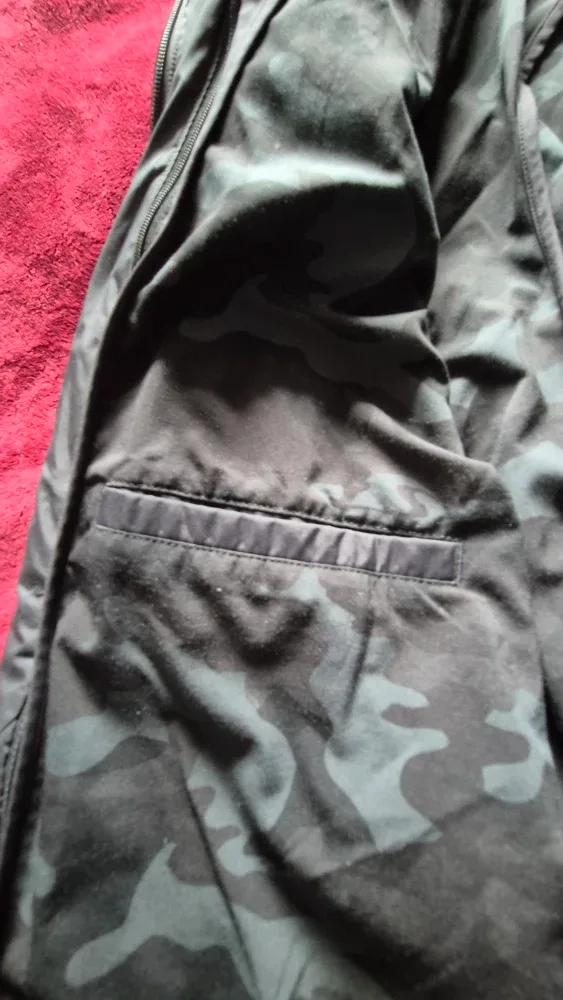 Lululemon Cadence 2 In 1 Blazer Medium image indicator(4)