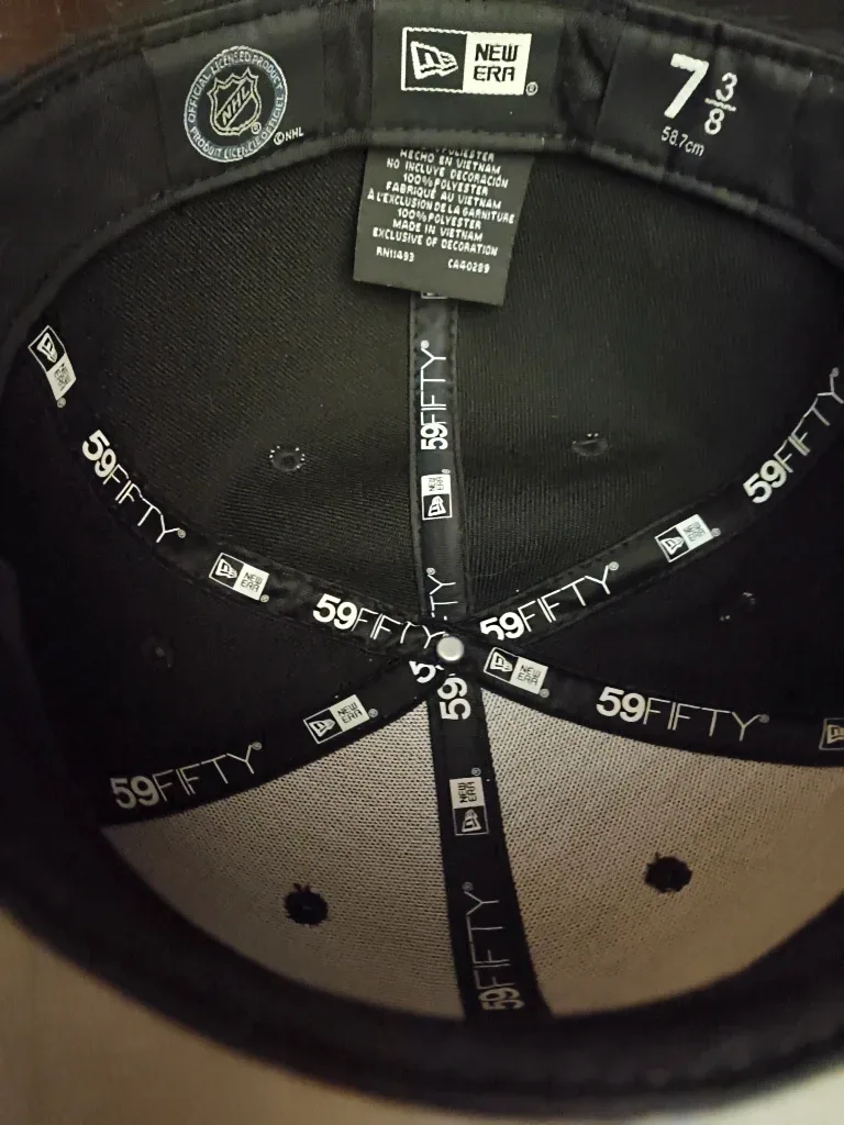 New Era Chicago Blackhawks 59FIFTY Fitted Hat Size 7 3/8 image indicator(3)