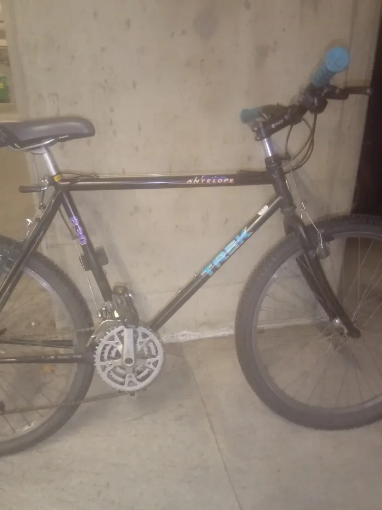 Trek Antelope 830 Mountain Bike