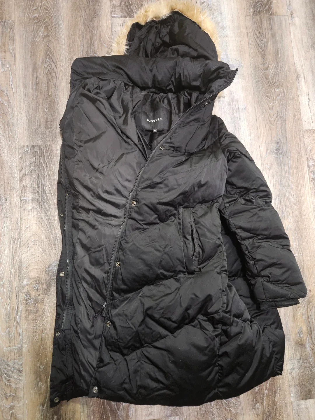 JUSTSTYLE Black Puffer Jacket 🥕 image indicator(2)