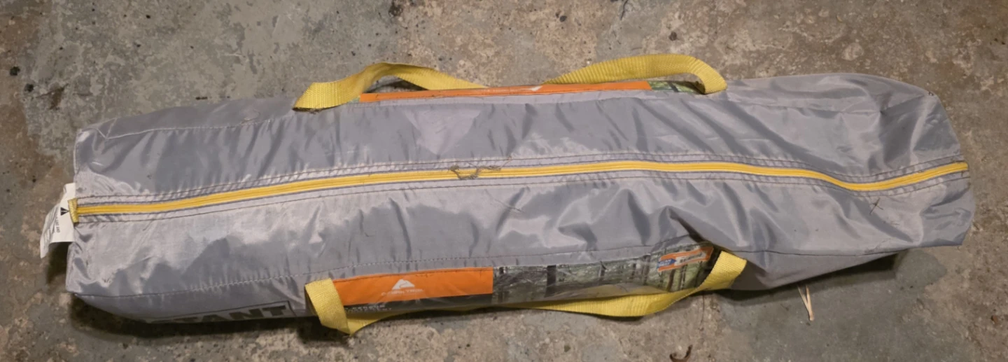 Ozark Trail 4-Person Instant Dome Tent CASH ONLY - photo 4
