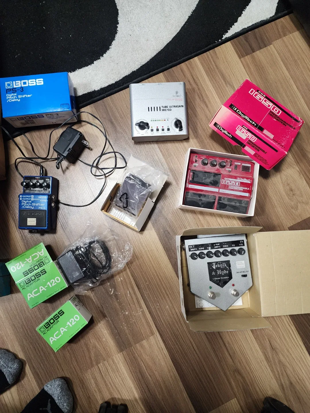 Music instrument equipment thumbnail