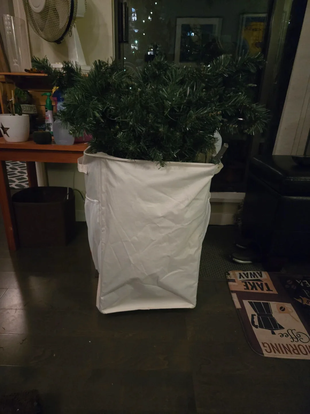 Christmas Tree with Lights image indicator(3)