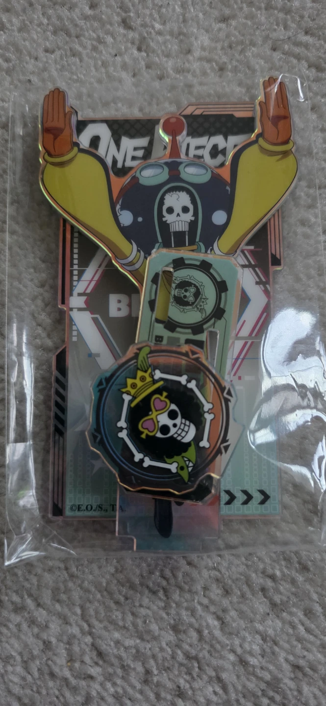 Miniso x One Piece Character Acrylic Stand - photo 4