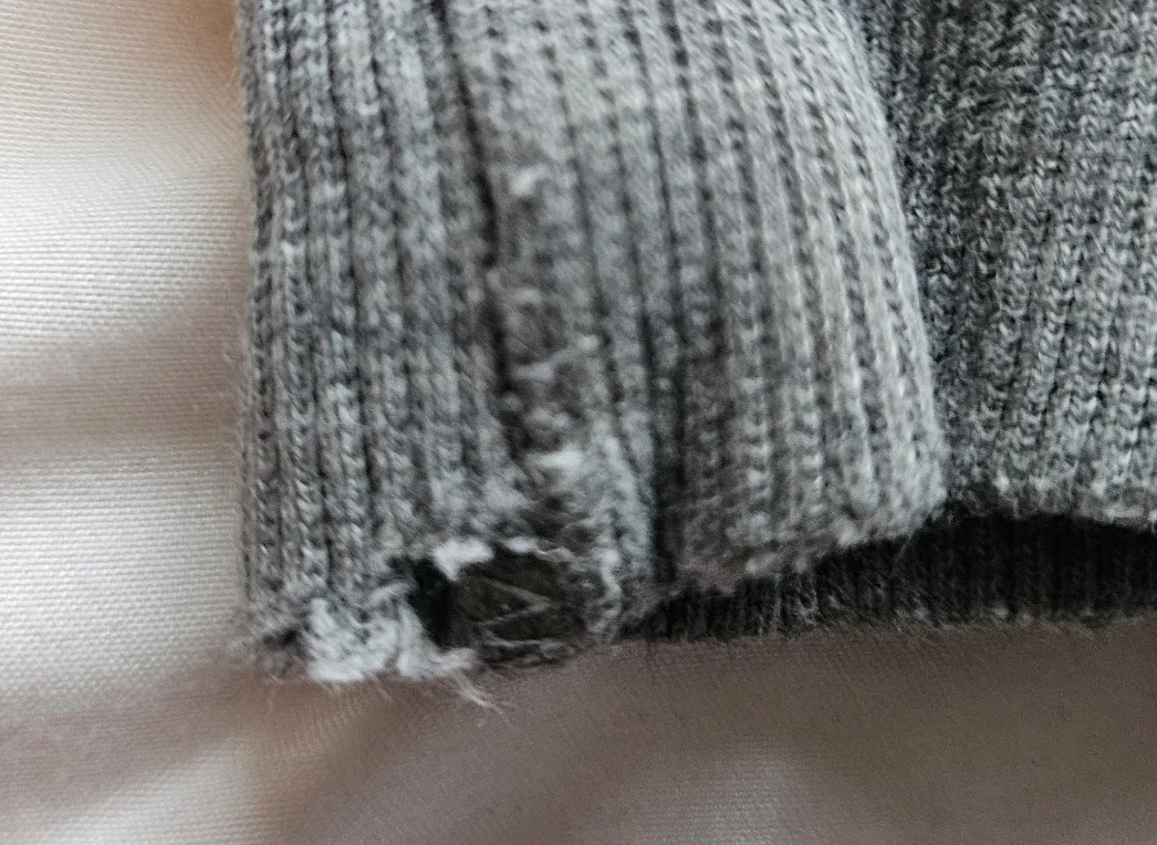 Lululemon Scuba Hoodie Jacket Grey Size 6 Medium image indicator(5)