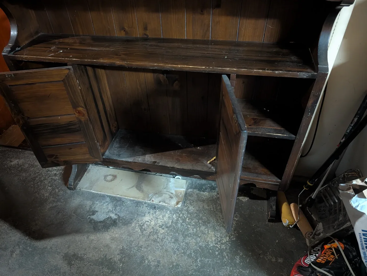 Wooden Hutch Cabinet image indicator(6)