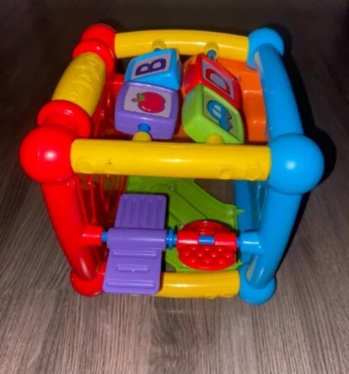 VTech Busy Learners Activity Cube - photo 3
