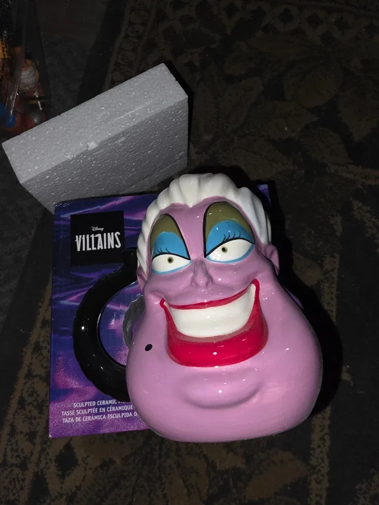 Disney Villains Ursula Sculpted Ceramic Mug 20oz image indicator(2)