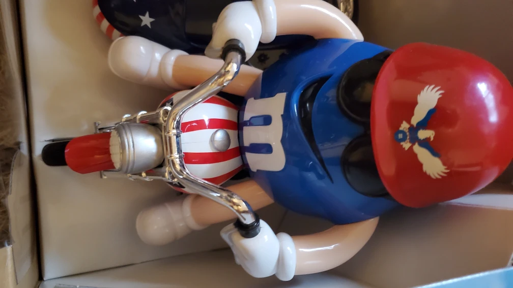 M&M's Red White & Blue Motorcycle Candy Dispenser - photo 4