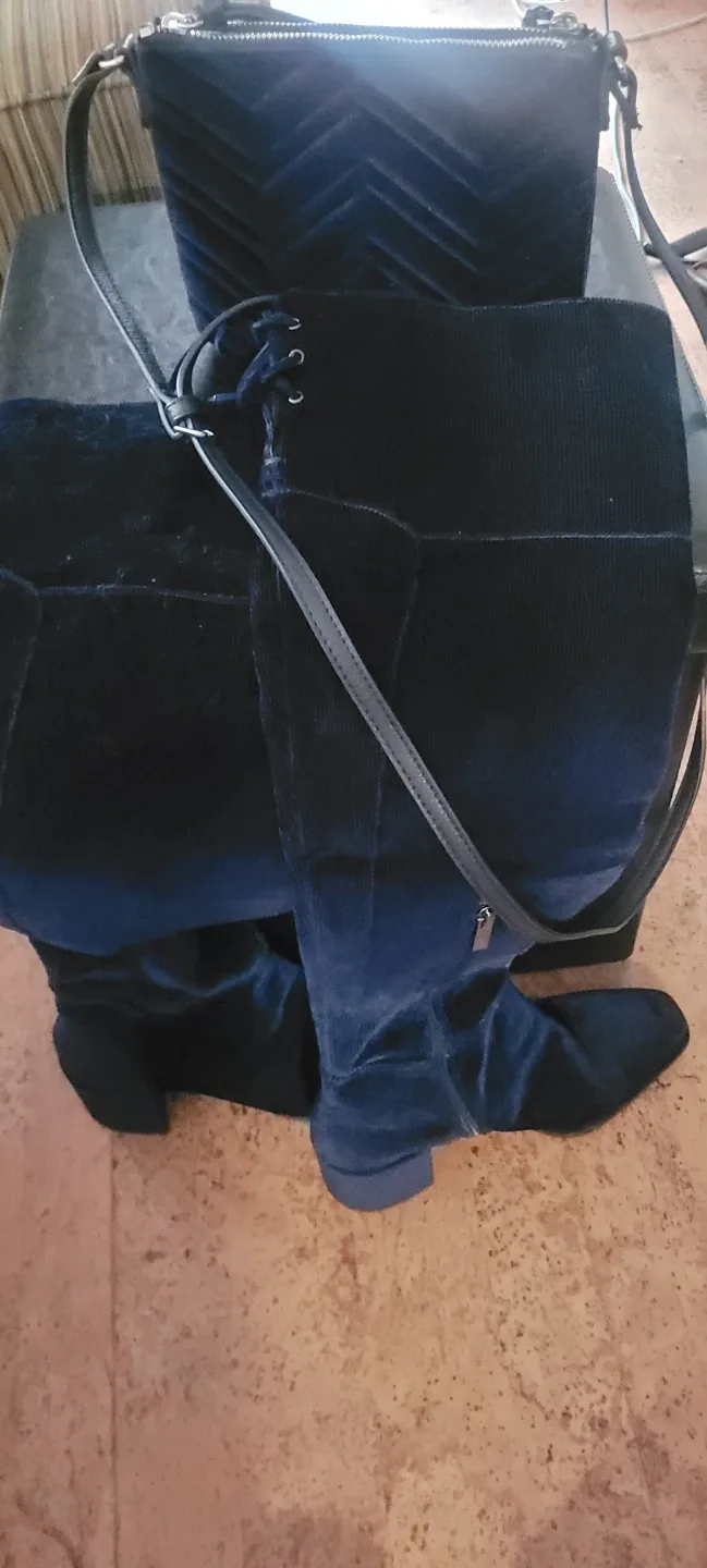 Kristy Blue corduroy Velvet Boots + crossbody purse - Size 8.5 image indicator(3)