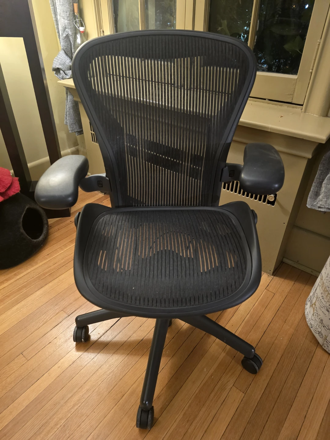 Herman Miller Aeron Chair - Black