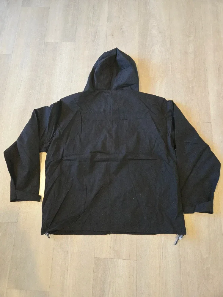 Patagonia Men’s Lightweight Jacket – XL (Black) image indicator(5)