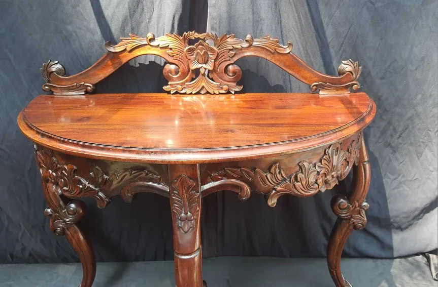 Ornate Wooden Console Table image indicator(2)