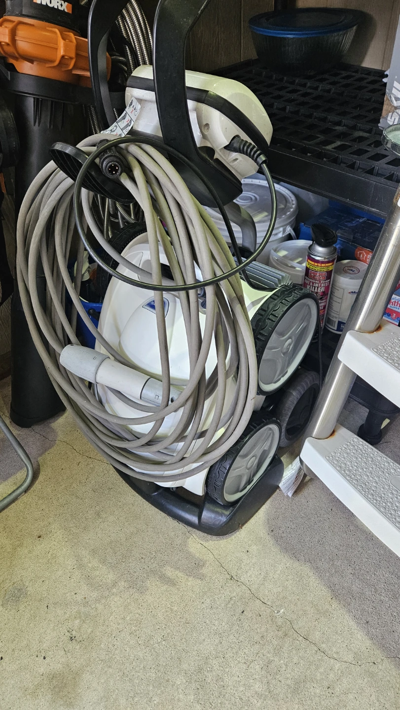 Polaris P945 Pool Cleaner - photo 2