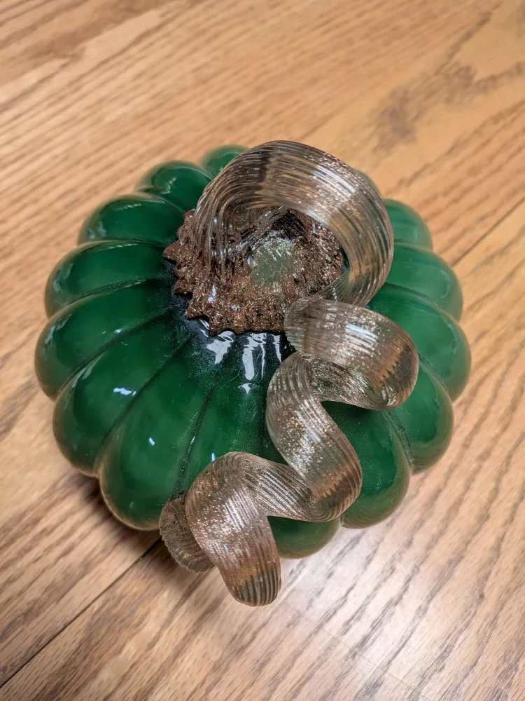 Green Glass Pumpkin Decor image indicator(4)