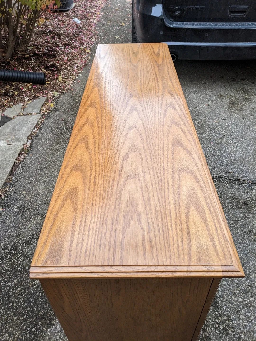 Kroehler 9 Drawer Triple Dresser in Solid Oak image indicator(3)