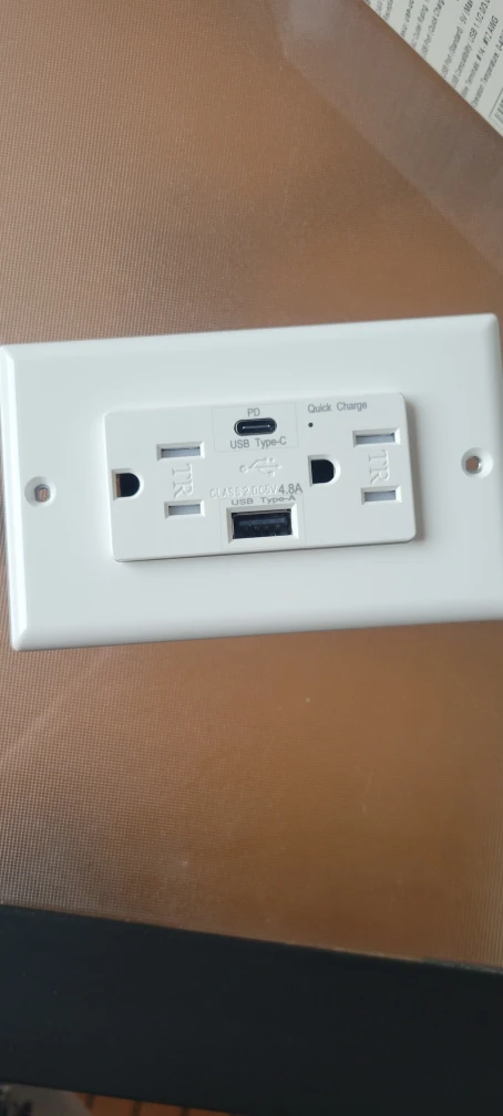 BESTTEN 24W QC3.0/2.0 Smart USB Type-C Receptacle