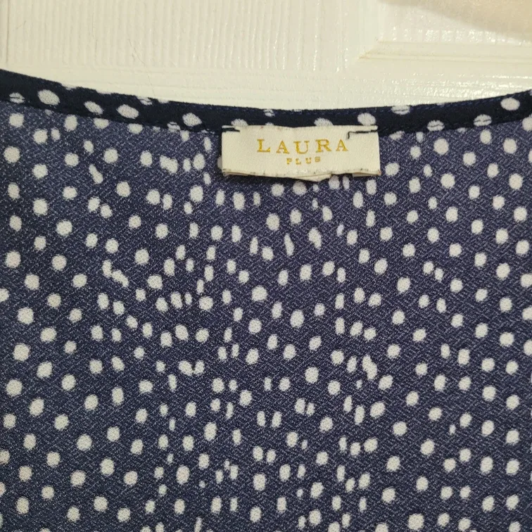 Ladies Size 3X Tank Top Blouse image indicator(3)