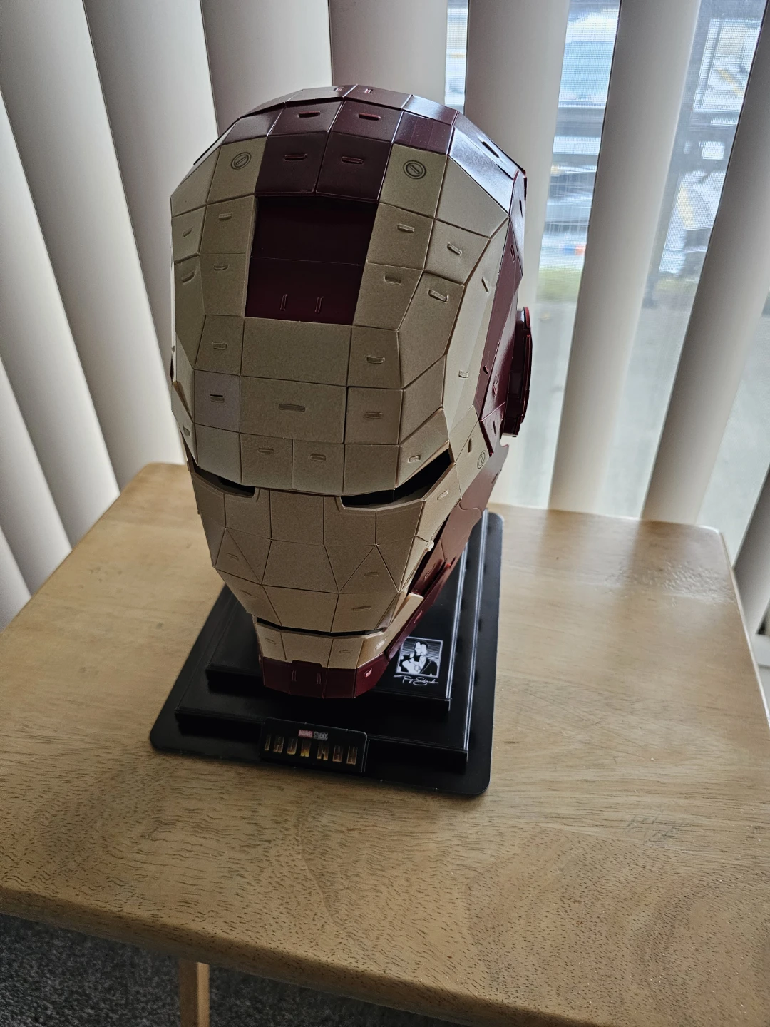 Marvel Studios Iron Man Helmet 3D Puzzle