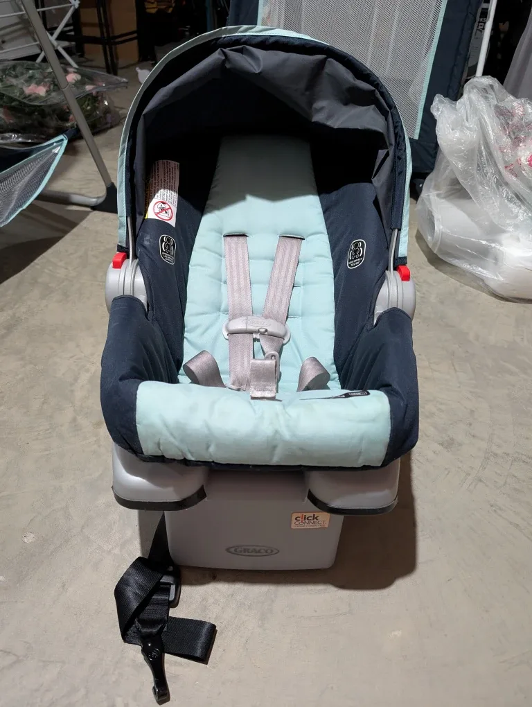 Graco Click Connect Infant Car Seat