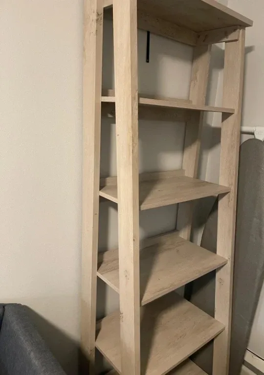 Light Wood Bookshelf image indicator(2)