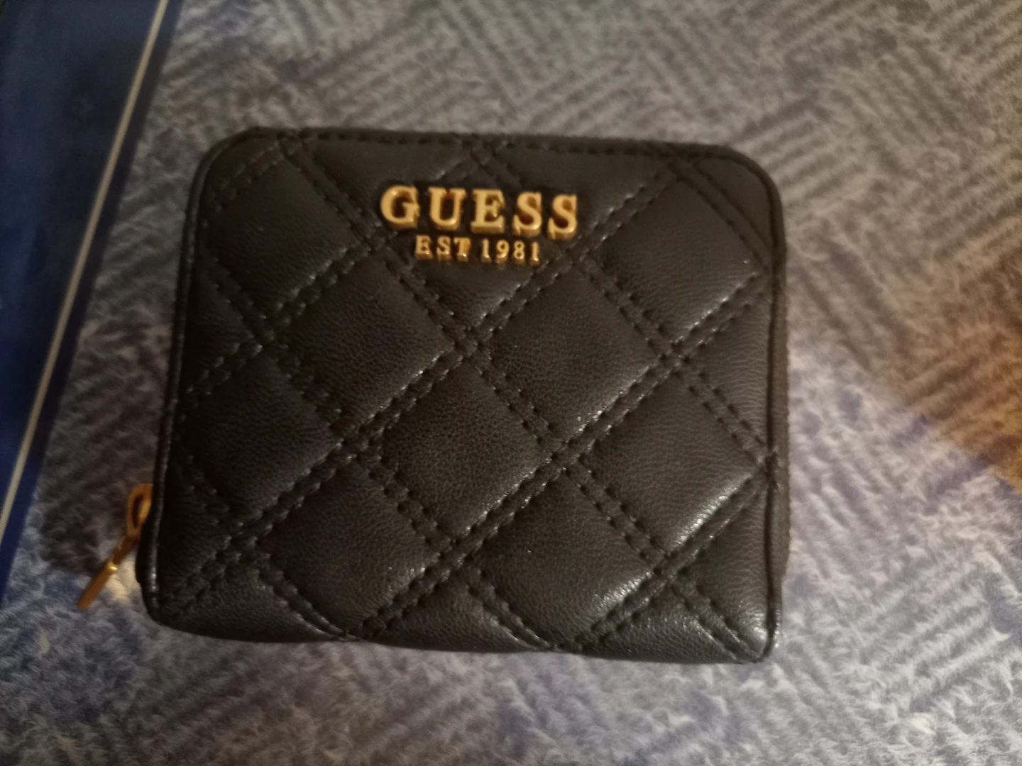 GUESS Small Quilted Zip-Around Wallet