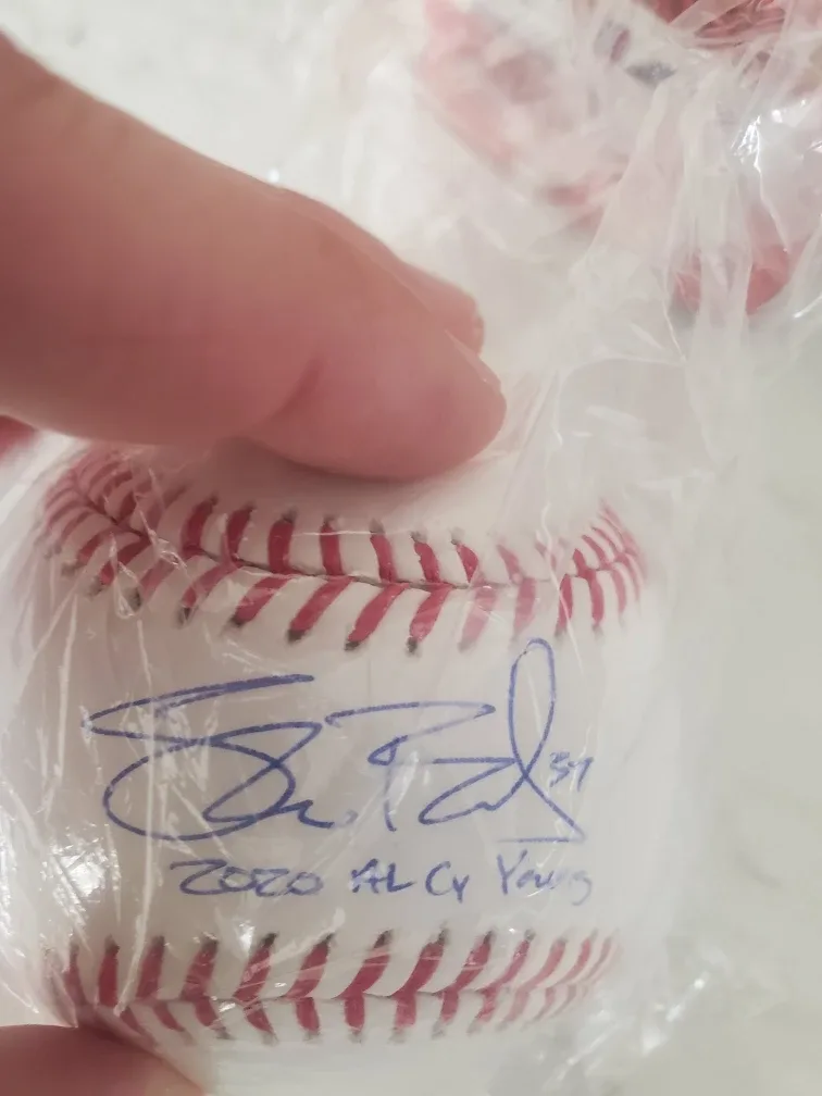 Rawlings Shane Bieber Signed MLB Baseball - New in Box! image indicator(2)