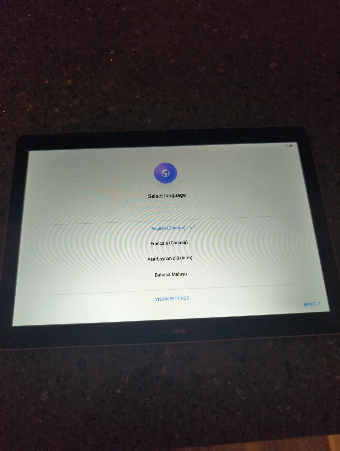 Huawei Tablet with Charger image indicator(3)